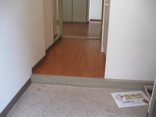 グロリアマンション 玄関