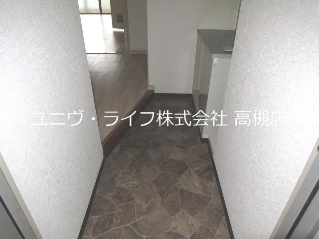 山本ハイツ 玄関