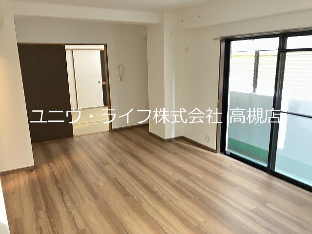 パーシモン本町 リビング