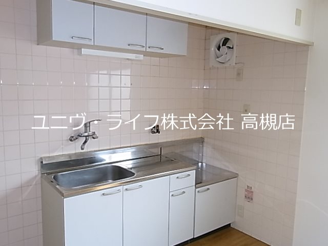 郡家シャトルマンショ3号棟 キッチン