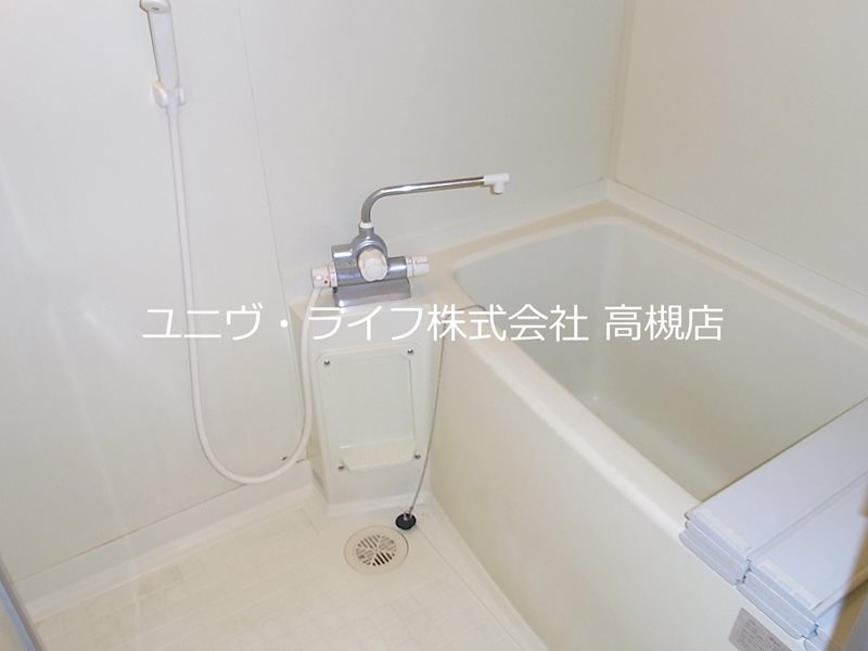 郡家シャトルマンショ3号棟 風呂画像