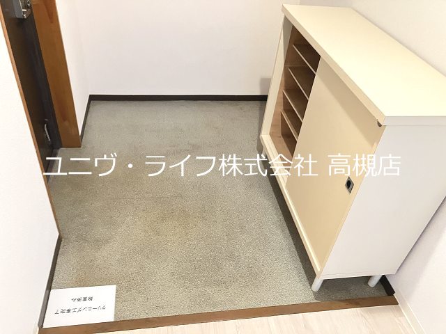 リヴラ寿 玄関