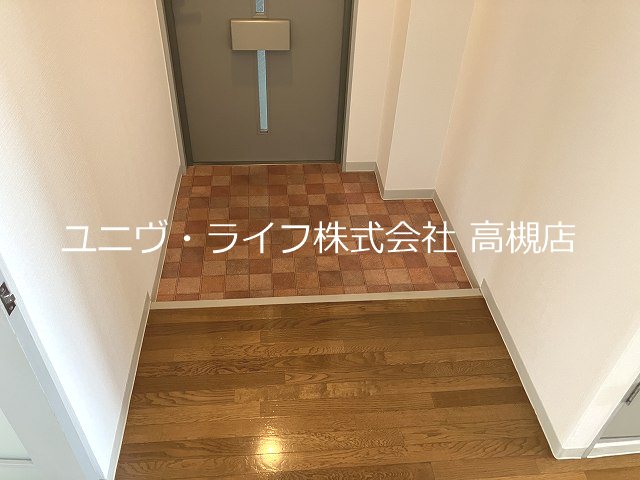 マツウラビル 玄関