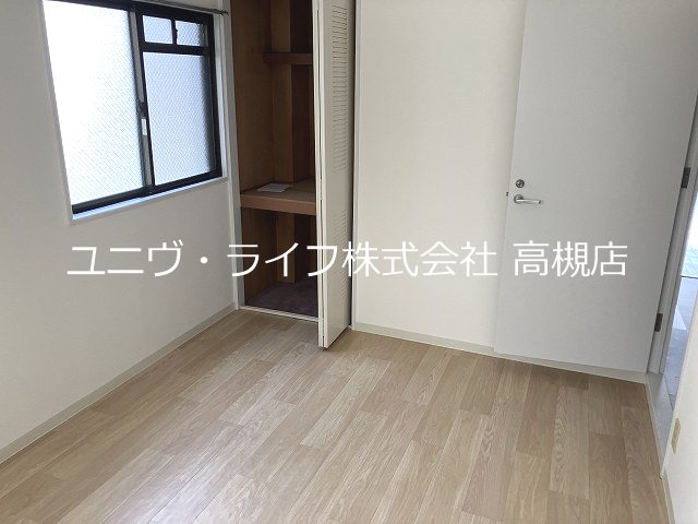 ネオドムール高槻 ベッドルーム