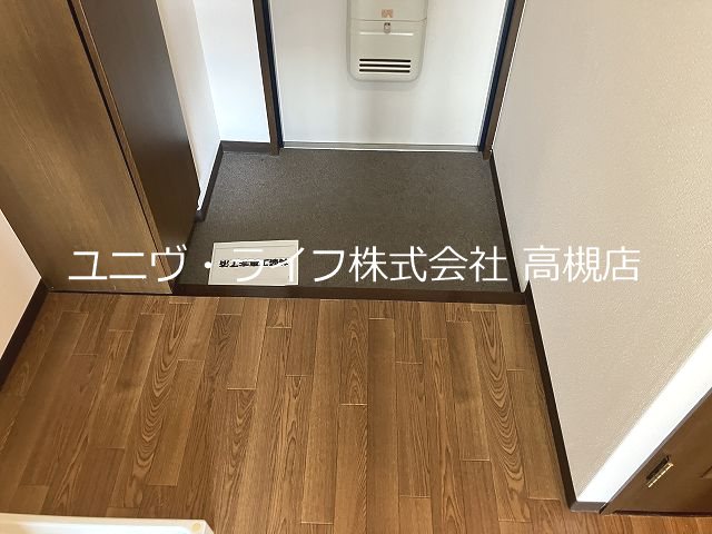 フェリーチェ寺本 玄関