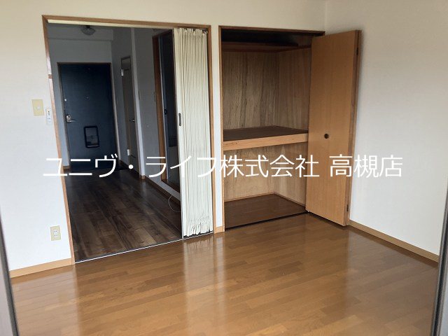 メゾンレヴェーユ ベッドルーム