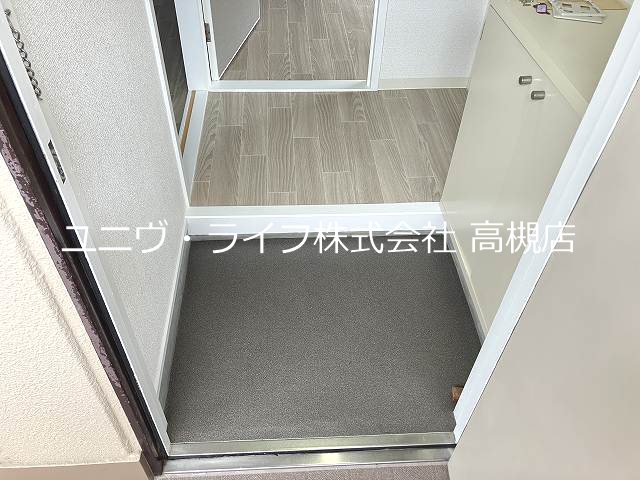 ハイツ阪井 玄関