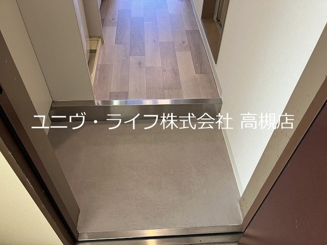 ロイヤルハイツ 玄関