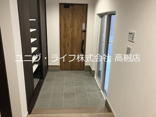 【新築】高槻市松原町戸建 玄関