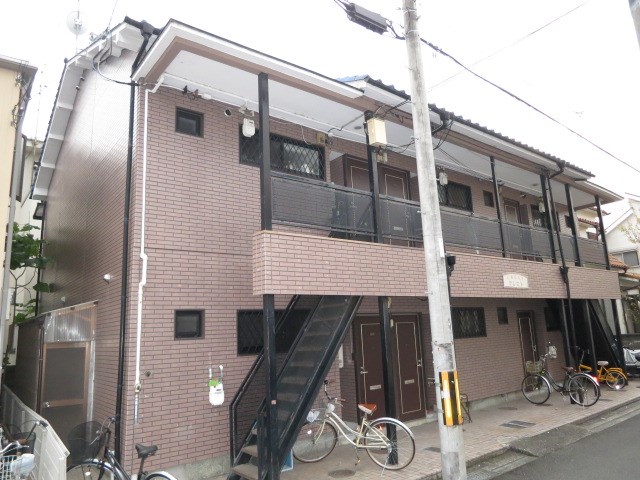 クレスト 外観