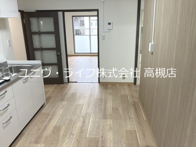 高槻塚原台ハイツ３号棟 リビング