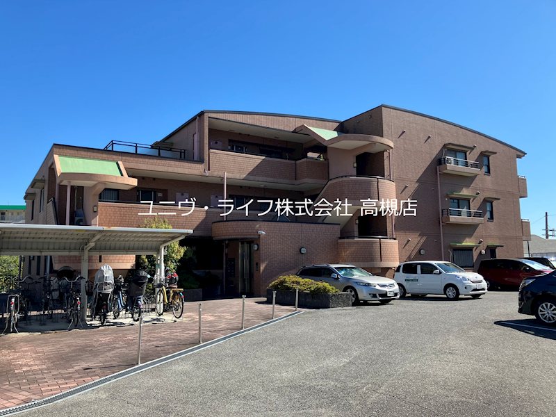 グランドリー高槻 外観