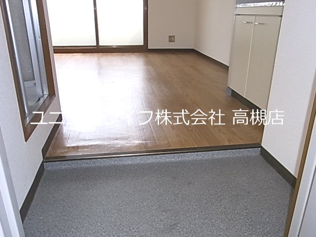 マルベリーコート 玄関