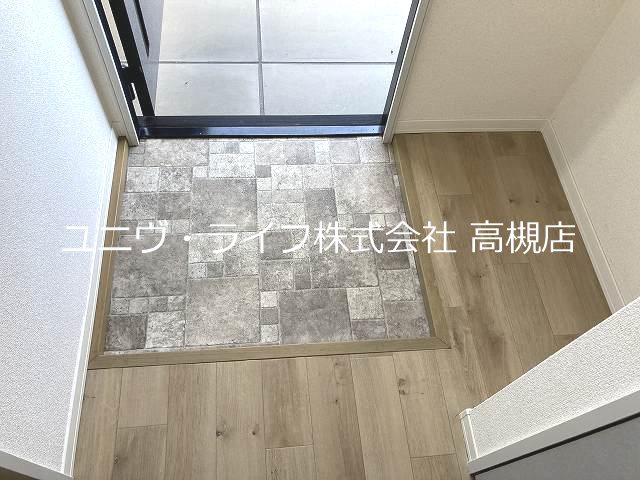 ガーデンハイツ 玄関