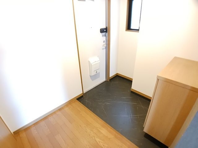 シマダコーポレーション 玄関