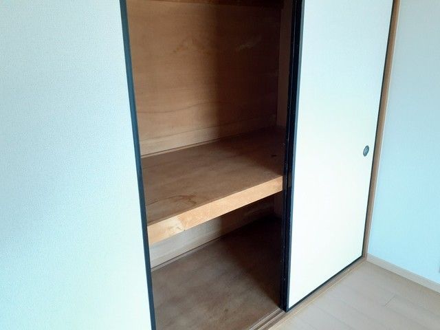 マンション伊吹 収納