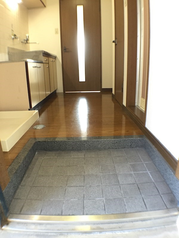 TWINビル 玄関