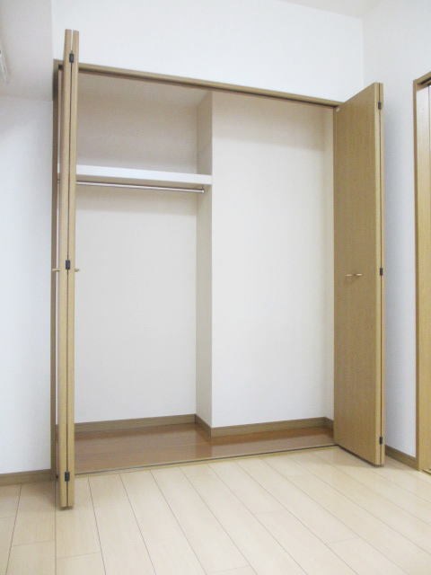 鹿児島県鹿児島市呉服町3-19 収納