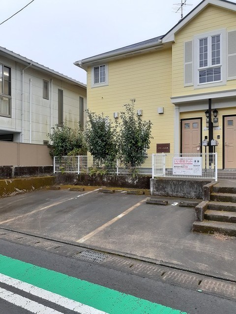 鹿児島県鹿児島市武岡１丁目12-7 駐車場