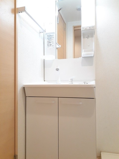 鹿児島県鹿児島市新屋敷町18-10 洗面所
