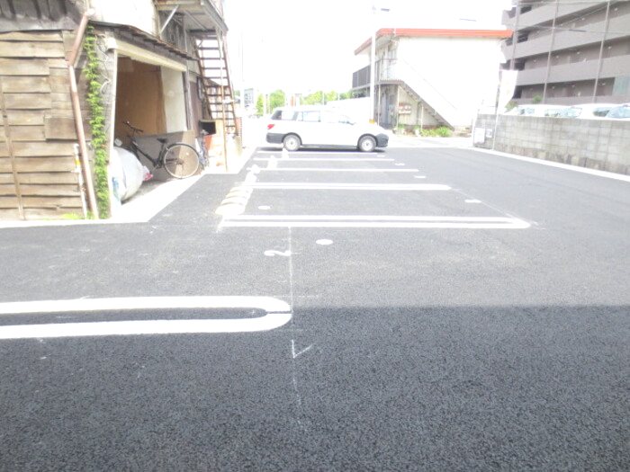 鹿児島県鹿児島市上荒田町40-13 駐車場