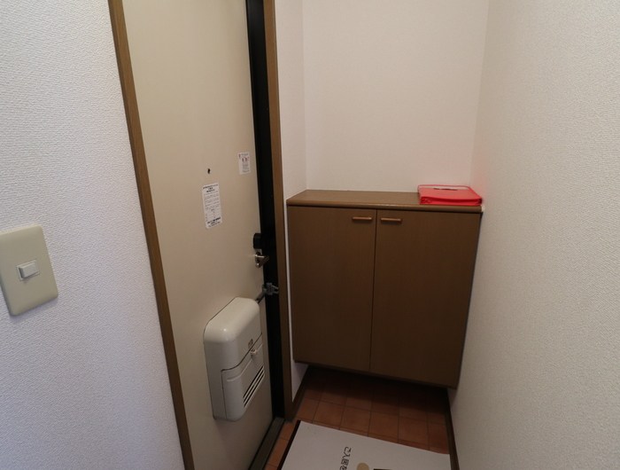 鹿児島県鹿児島市下竜尾町15-5 玄関