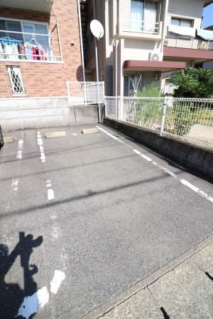 鹿児島県鹿児島市紫原５丁目21-10 駐車場
