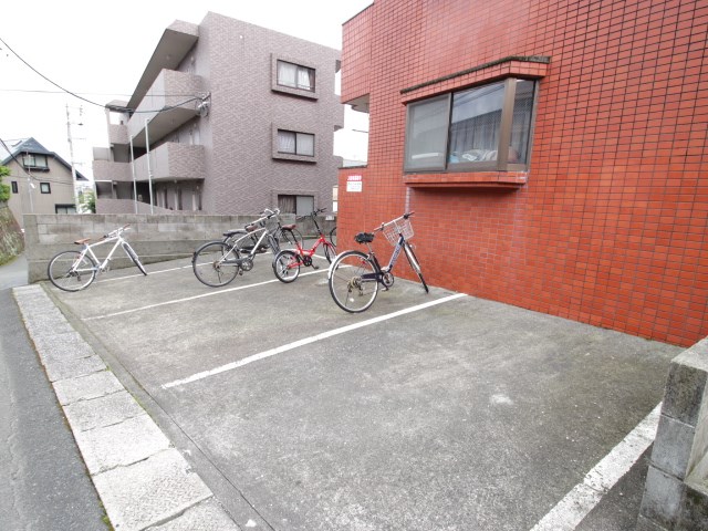 鹿児島県鹿児島市唐湊２丁目 エントランス