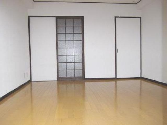 鹿児島県鹿児島市唐湊２丁目 リビング