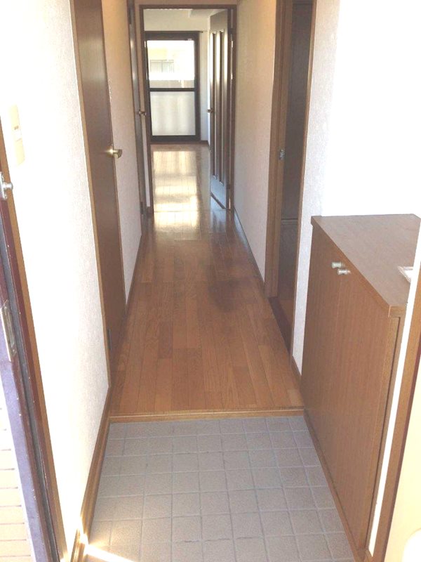 鹿児島県鹿児島市武１丁目28-25 玄関