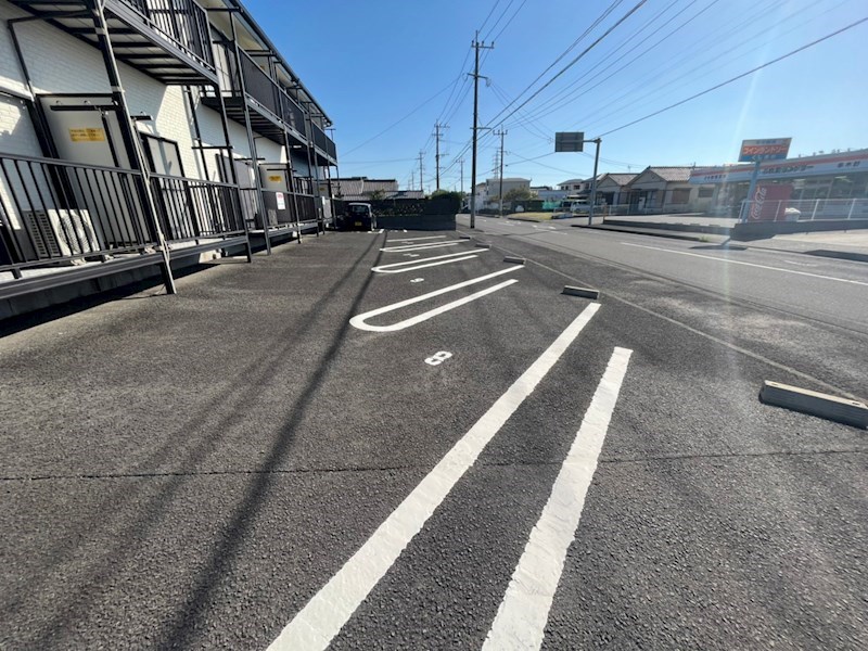 緑ハイツ 駐車場