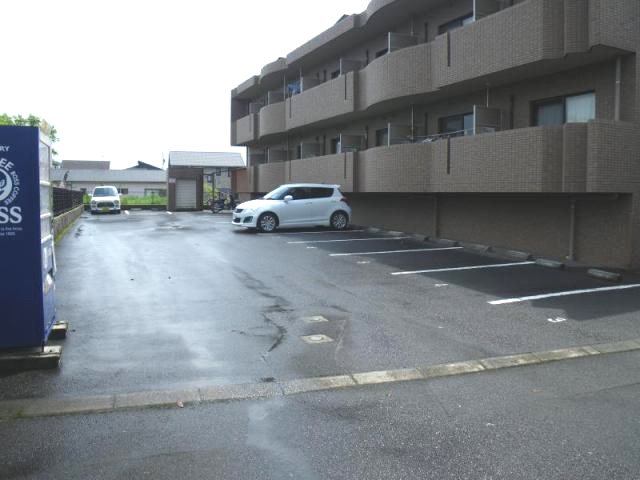 鹿児島県鹿児島市坂之上４丁目21-62 駐車場