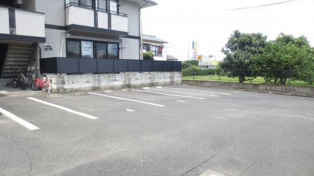 鹿児島県鹿児島市坂之上７丁目4-8 エントランス