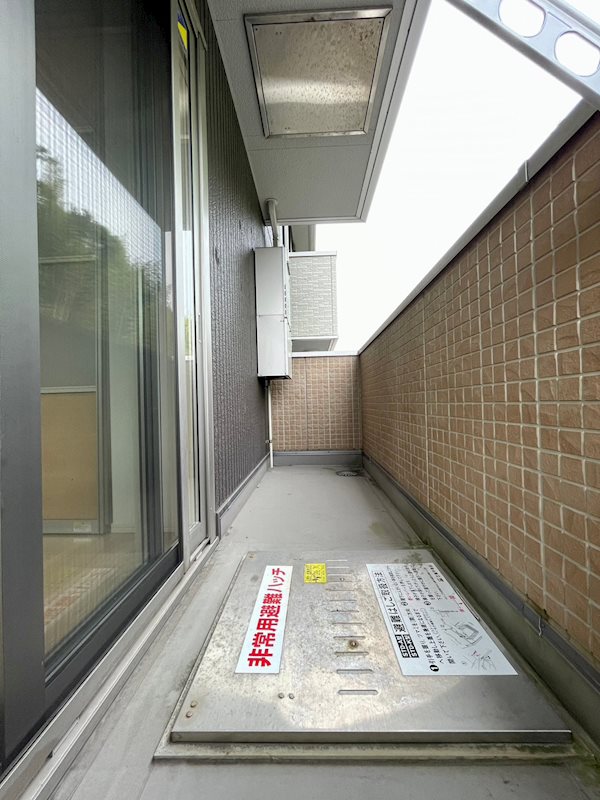 鹿児島県鹿児島市東谷山１丁目20-15 ベランダ