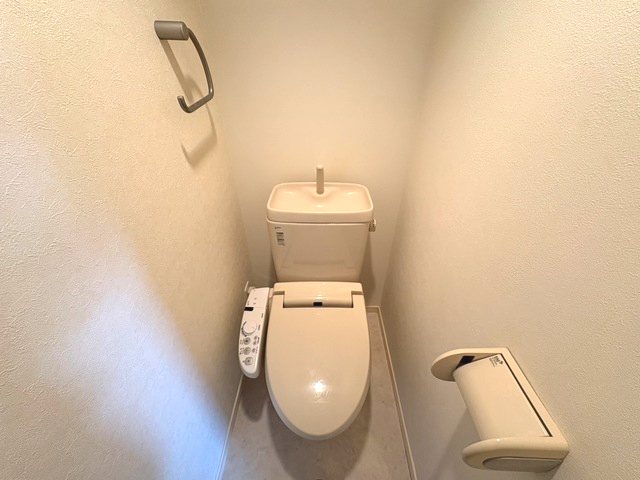 鹿児島県鹿児島市東谷山２丁目13-14 トイレ