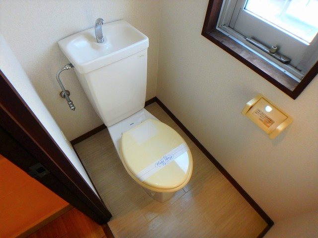 鹿児島県鹿児島市東谷山１丁目72-20 トイレ