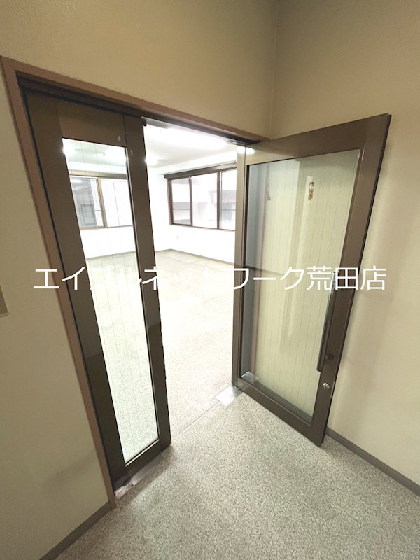 野村ビル 玄関