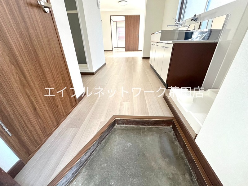 GRANVERDE．INA 玄関