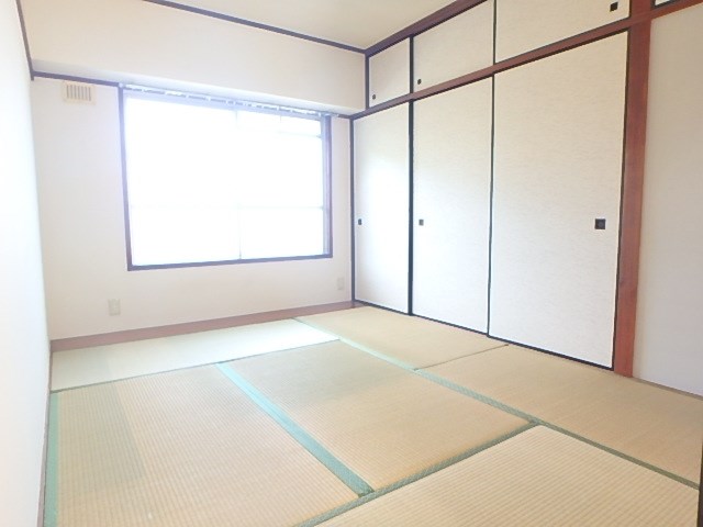 ファミール・烏帽子2号棟  その他