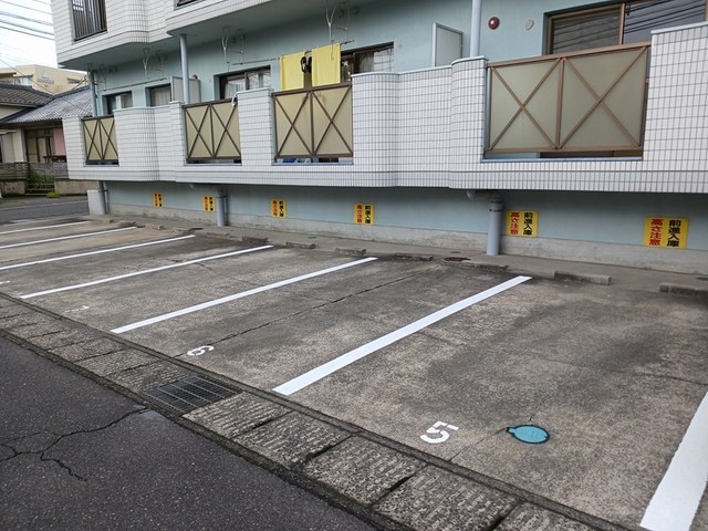 鹿児島県鹿児島市紫原３丁目47-11 駐車場