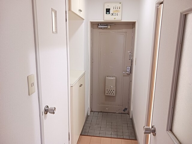 鹿児島県鹿児島市紫原３丁目47-11 玄関