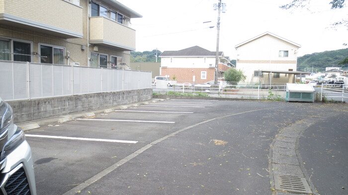 鹿児島県鹿児島市中山町2597-3 駐車場