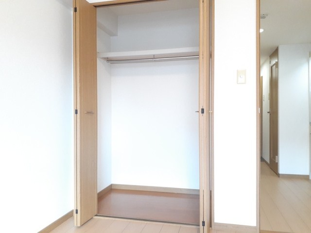 鹿児島県鹿児島市郡元町15-15 収納