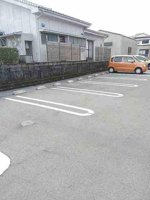 鹿児島県鹿児島市清和４丁目3-24 駐車場