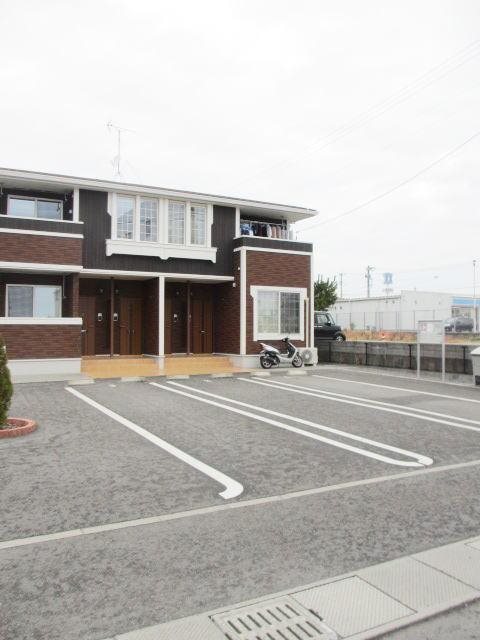 鹿児島県鹿児島市中山町5231-1 駐車場