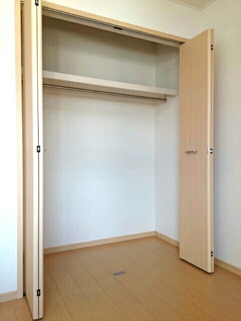 鹿児島県鹿児島市下福元町8070-14 収納