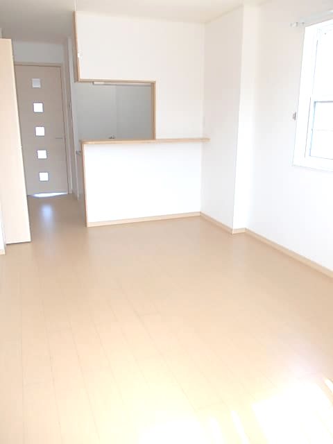 鹿児島県鹿児島市中山町2301-1 リビング