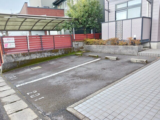 鹿児島県鹿児島市桜ヶ丘３丁目7-11 駐車場