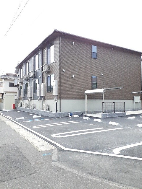 鹿児島県鹿児島市西紫原町28-1 駐車場
