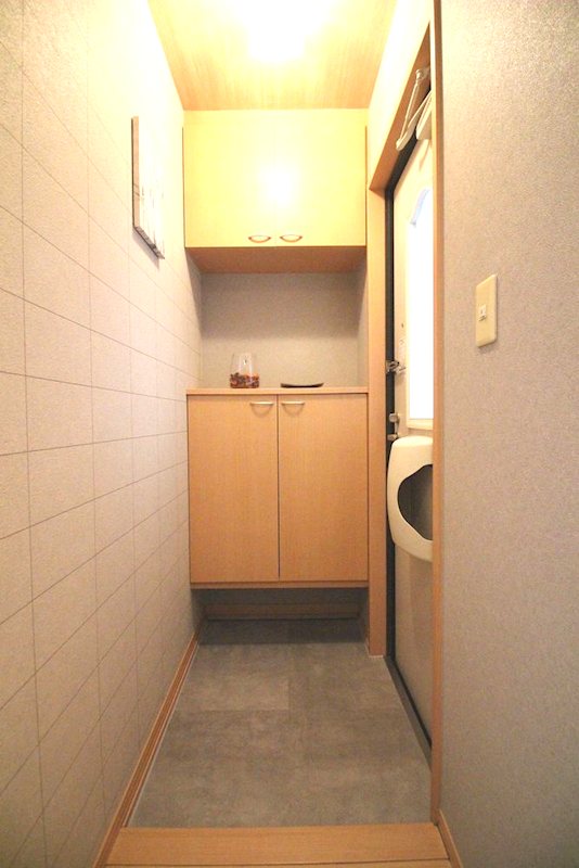 鹿児島県鹿児島市坂之上６丁目30-11 玄関